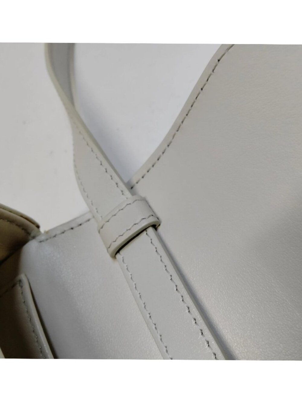 Authentic Celine Triomphe Small Shoulder Bag White Leather Gold Logo Crossbody - Picture 8 of 16